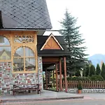 Grzesiczek Z Widokiem Na Tatry ベッド・アンド・ブレックファスト ザコパネ