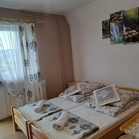 לינה וארוחת בוקר Grzesiczek