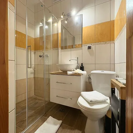 Grzesiczek Alojamento de Acomodação e Pequeno-almoço 3*