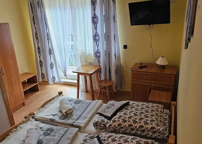 Grzesiczek לינה וארוחת בוקר 3*